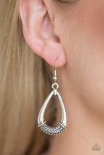 Load image into Gallery viewer, Trending Texture Silver Earring - SC Bling Boutique