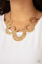 Cargar imagen en el visor de la galería, Mildly Metro- Gold Necklace - SC Bling Boutique