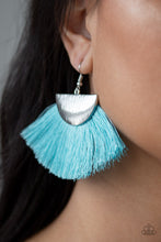 Load image into Gallery viewer, Fox Trap Blue Earring - SC Bling Boutique