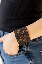 Cargar imagen en el visor de la galería, Up To Scratch Black Bracelet - SC Bling Boutique