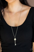 Cargar imagen en el visor de la galería, Secret Shimmer Yellow Necklace - SC Bling Boutique