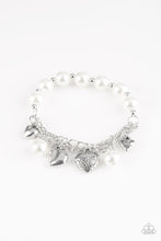 Laden Sie das Bild in den Galerie-Viewer, More Amour White Bracelet - SC Bling Boutique