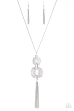 Laden Sie das Bild in den Galerie-Viewer, Timelessly Tasseled Silver Necklace - SC Bling Boutique