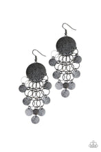 Cargar imagen en el visor de la galería, Turn on the Brights Black Earrings - SC Bling Boutique