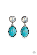 Cargar imagen en el visor de la galería, Western Oasis - Blue Post Earring - SC Bling Boutique