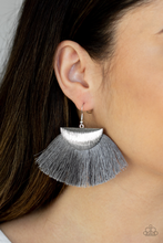 Load image into Gallery viewer, Fox Trap - Silver earring - SC Bling Boutique