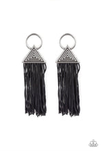 Laden Sie das Bild in den Galerie-Viewer, Oh My GIZA Black Post Earring - SC Bling Boutique