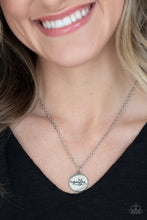 Load image into Gallery viewer, World’s Best Grandma Silver Necklace - SC Bling Boutique