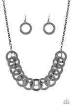 Laden Sie das Bild in den Galerie-Viewer, The Main Contender Black Necklace - SC Bling Boutique