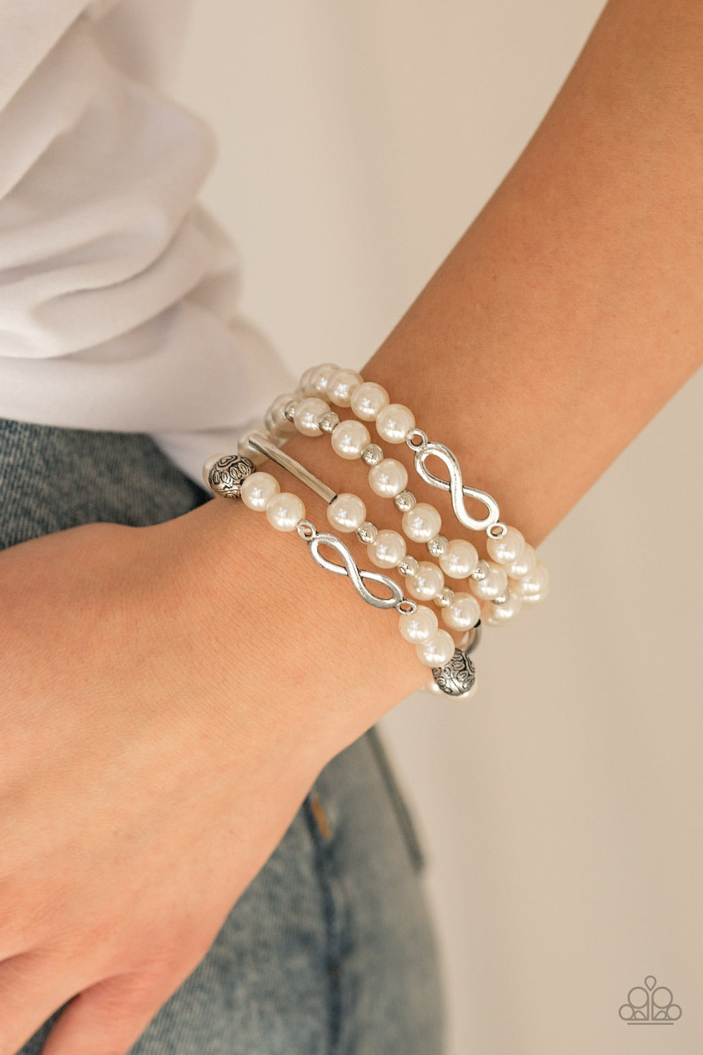 Paparazzi Limitless Luxury White bracelet - SC Bling Boutique