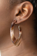 Laden Sie das Bild in den Galerie-Viewer, Retro Renaissance - Brown Hoop Earring - SC Bling Boutique