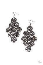 Laden Sie das Bild in den Galerie-Viewer, Metro Trend Black Earring - SC Bling Boutique